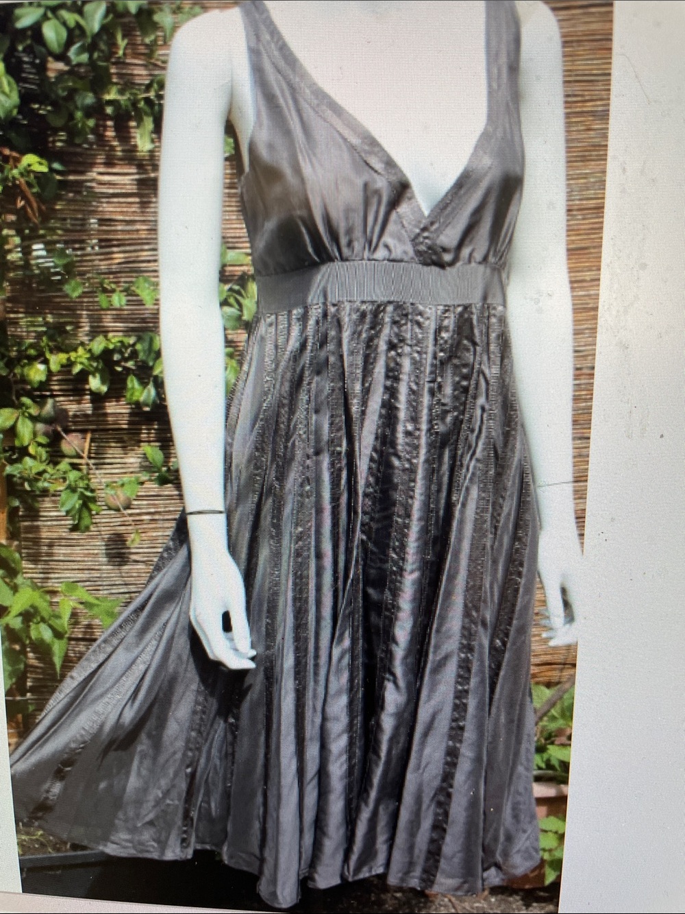 Zara 90% silk ribbon accented waist and full skirt V-Neck Grey dress - new
